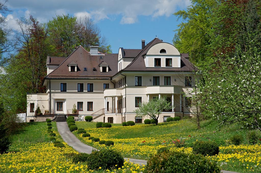 Hideauts Hotels Der Rosengarten Füssen Extérieur photo